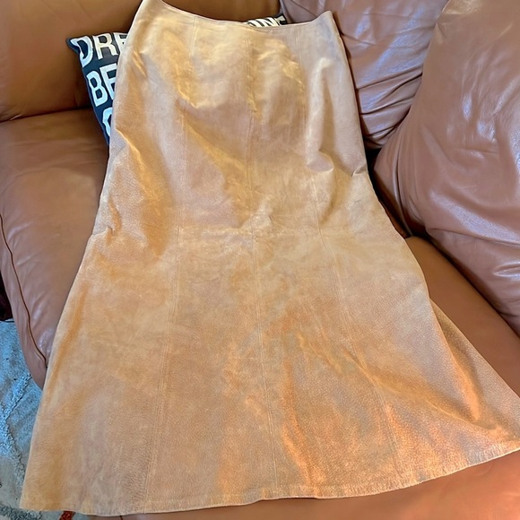 A.M.I Dresses & Skirts - A.M.I. 100% LEATHER LONG TAN SKIRT Size 10